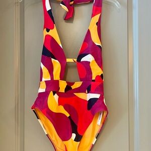 Adore Me Brinlee Contour, One-Piece
Size Small
Abstract Print, Multicolor 
NWT